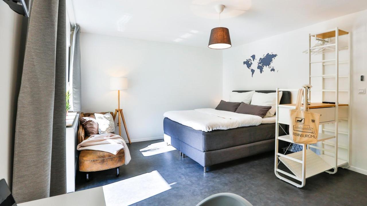 Studio Hirsch56 - Zentral-Ruhig-Terrasse-Netflix Карлсруэ Экстерьер фото